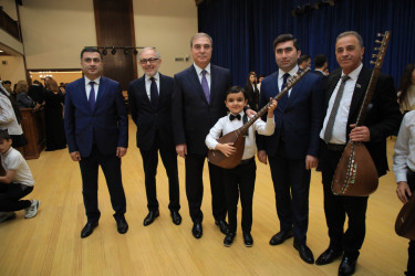 Gəncədə Ulu Öndər Heydər Əliyevin əziz xatirəsinə həsr olunmuş “İthaf” adlı konsert proqramı keçirilib