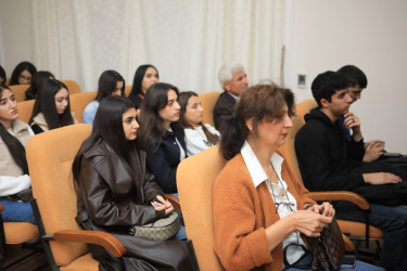 Gəncədə “Ailədaxili münaqişələr və münaqişəli ailələrlə bağlı görülən tədbirlər” mövzusunda konfrans keçirilib
