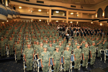 Gəncədə 26 İyun - Silahlı Qüvvələr Günü münasibətilə konsert proqramı təşkil olunub