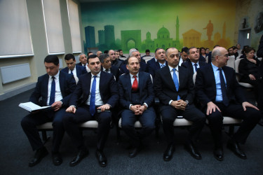 Niyazi Bayramov 37 nömrəli tam orta məktəbdə vətəndaşlarla qəbul keçirib