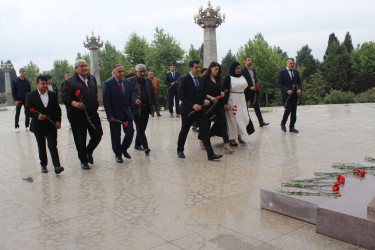 Gəncədə “Heydər Əliyev: dəyərlərimizin xilaskarı” mövzusunda tədbir keçirilib