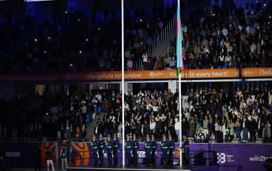 İlham Əliyev və birinci xanım Mehriban Əliyeva Gəncədə keçirilən III MDB Oyunlarının təntənəli açılış mərasimini izləyiblər