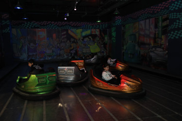 Niyazi Bayramov uşaq evinin sakinlərini bayram münasibətilə təbrik edib