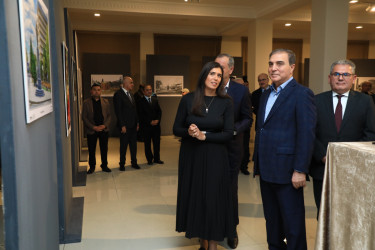 “Əsrlərin şahidi Gəncə” adlı foto sərgi təşkil olunub