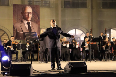 Milli Musiqi Günü münasibətilə Gəncə Dövlət Filarmoniyasında konsert proqramı keçirilib