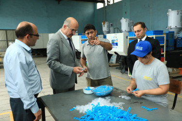 Gəncə Cihazqayırma Zavodunda istehsal həcmi artır