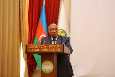 Gəncədə “Ulu Öndər Heydər Əliyev müasir Azərbaycan Respublikasının, Konstitusiyasının və suverenliyinin banisidir” mövzusunda konfrans keçirilib