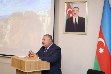 Gəncədə “Heydər Əliyev məktəbi” adlı layihə gerçəkləşib