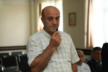 Niyazi Bayramov vətəndaşlarla növbəti dəfə səyyar qəbul keçirib