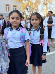 Gəncə məktəblərində “Bilik Günü” qeyd olunub