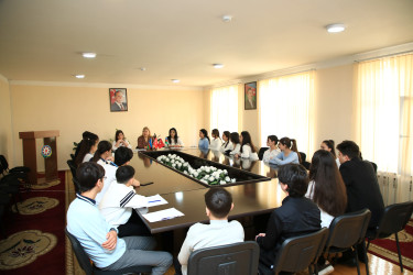 Gəncədə Uşaq Səfirlər Məclisinin regional nümayəndələri və fəallarla görüş keçirilib