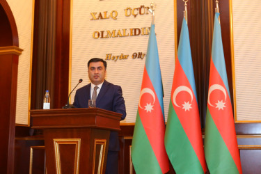 Niyazi Bayramov Aparatın əməkdaşlarını peşə bayramı münasibətilə təbrik edib