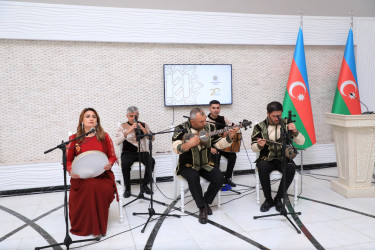 Gəncədə “Heydər Əliyev Fondu və Gəncə” adlı tədbir, o cümlədən  “Mehriban xanım Əliyeva: humanizmin və xeyriyyəçiliyin hamisi” adlı kitabın təqdimat mərasimi keçirilib