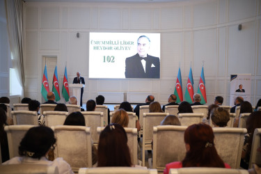 Gəncədə Ulu Öndər Heydər Əliyevin 102 illiyinə həsr olunmuş beynəlxalq elmi konfrans keçirilib