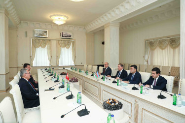 Niyazi Bayramov Türkiyənin Azərbaycandakı səfiri ilə görüşüb