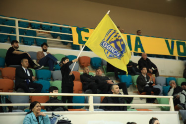 Niyazi Bayramov “Gəncə” Voleybol Klubunun oyununu izləyib