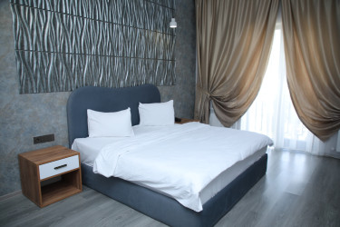 Gəncədə yeni istifadəyə verilən hotelə baxış keçirilib