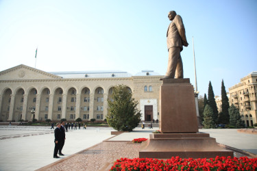 Fərid Qayıbov Gəncədə vətəndaş qəbulu keçirib