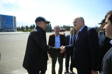 Özbəkistan nümayəndə heyəti Gəncəyə səfər edib