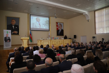 GDU-da Ulu Öndər Heydər Əliyevin anadan olmasının 100 illiyinə həsr olunmuş beynəlxalq elmi konfrans keçirilib