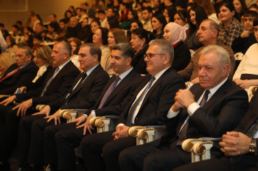 Gəncədə “Erisioni” Gürcüstan Dövlət Akademik Mahnı və Rəqs Ansamblının konsert proqramı keçirilib