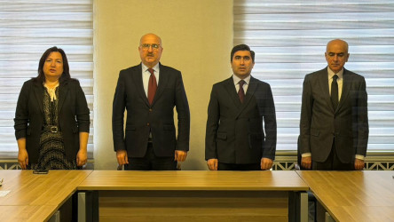 Gəncədə akademik Zərifə xanım Əliyevanın 103 illiyinə həsr olunmuş dəyirmi masa keçirilib