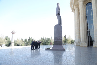 Gəncədə “Heydər Əliyev İli” çərçivəsində “Heydər Əliyev - Gənclərin Zəngin İrs Mənbəyi” mövzusunda konfrans keçirilib