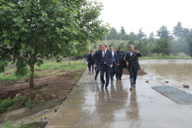 Gəncədə intensiv yağıntıların süni göldə  törətdiyi fəsadlar aradan qaldırılır