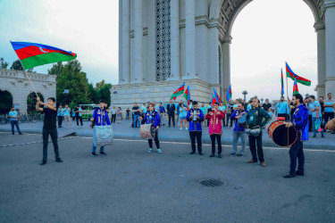 Paris-2024 Paralimpiya Oyunlarında qızıl medal qazanan İmaməddin Xəlilov Gəncədə coşğu ilə qarşılanıb