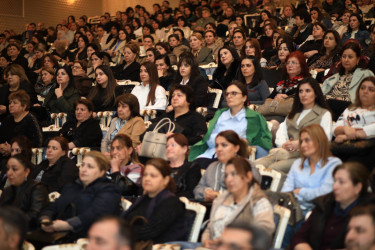 Cənubi Koreya “Gəncə Şəhər Birləşmiş Xəstəxanası” PHŞ-yə tibbi avadanlıqlar ianə edib