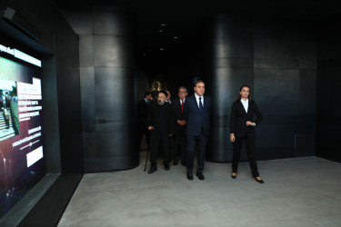 Gəncə Memorial Kompleksində mülki şəhidlərin xatirəsi yad olunub