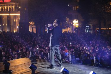 Gəncədə 8 Noyabr – Zəfər Gününə həsr olunmuş möhtəşəm konsert proqramı keçirilib