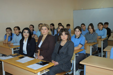 Gəncədə şagirdlər üçün şəhərsalma mövzusunda görüş keçirilib