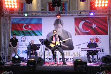 Gəncədə "Türkiyə-Azərbaycan Qardaşlıq Gecəsi" adlı konsert proqramı keçirilib