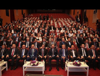 Gəncə şəhər Nizami Bələdiyyəsinin sədri TDBB-nin yeddinci qurultayında iştirak edib