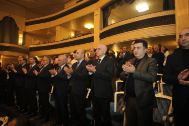 Gəncədə “Erisioni” Gürcüstan Dövlət Akademik Mahnı və Rəqs Ansamblının konsert proqramı keçirilib