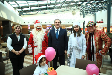 Niyazi Bayramov uşaq evinin sakinlərini bayram münasibətilə təbrik edib