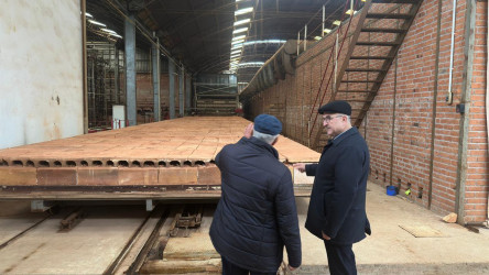 Gəncədə kərpic zavoduna baxış keçirilib