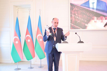 Gəncədə Ümummilli Lider Heydər Əliyevin anadan olmasının 103 illiyinə həsr olunmuş beynəlxalq elmi-praktik konfrans keçirilib