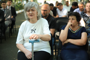 Gəncə Şəhər İcra Hakimiyyətinin başçısı Niyazi Bayramov növbəti dəfə sakinlərlə səyyar görüş keçirib