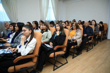 Gəncədə “Himayədar ailə” qayğı modeli barədə növbəti ictimai dinləmə keçirilib