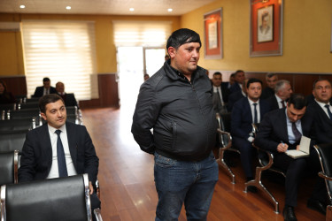 Niyazi Bayramov vətəndaşlarla növbəti səyyar görüş keçirib