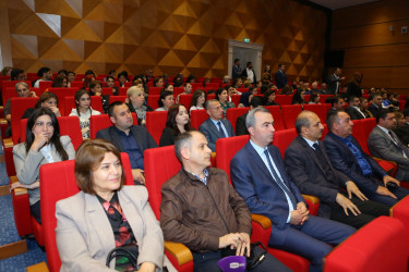 Gəncədə Özbəkistanın Azərbaycandakı Fəxri Konsulluğu tərəfindən “Sevənlərindir dünya” adlı tamaşa təşkil olunub