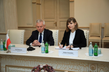 Niyazi Bayramov Polşanın Azərbaycandakı səfiri ilə görüşüb