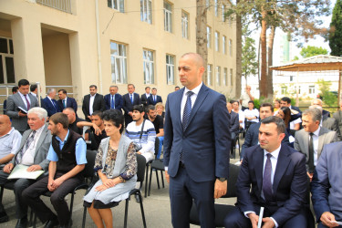 Gəncə Şəhər İcra Hakimiyyətinin başçısı Niyazi Bayramov şəhər sakinləri ilə növbəti səyyar görüş keçirib