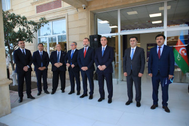 Gəncədə "Bani by LANDAU" abituriyent məktəbinin açılışı olub