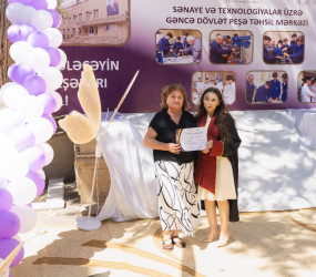 Sənaye və Texnologiyalar üzrə Gəncə Dövlət Peşə Təhsil Mərkəzində "Məzun Günü" qeyd olunub