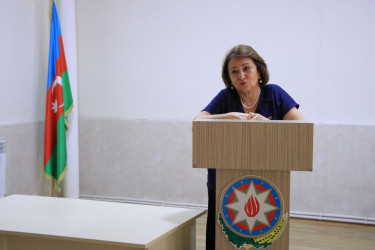 Gəncədə erkən yaşda hamiləlik və ev doğuşlarının qarşısının alınması ilə bağlı maarifləndirici tədbir keçirilib