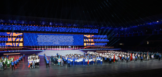 İlham Əliyev və birinci xanım Mehriban Əliyeva Gəncədə keçirilən III MDB Oyunlarının təntənəli açılış mərasimini izləyiblər