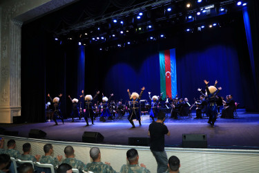 Gəncədə 26 İyun - Silahlı Qüvvələr Günü münasibətilə konsert proqramı təşkil olunub